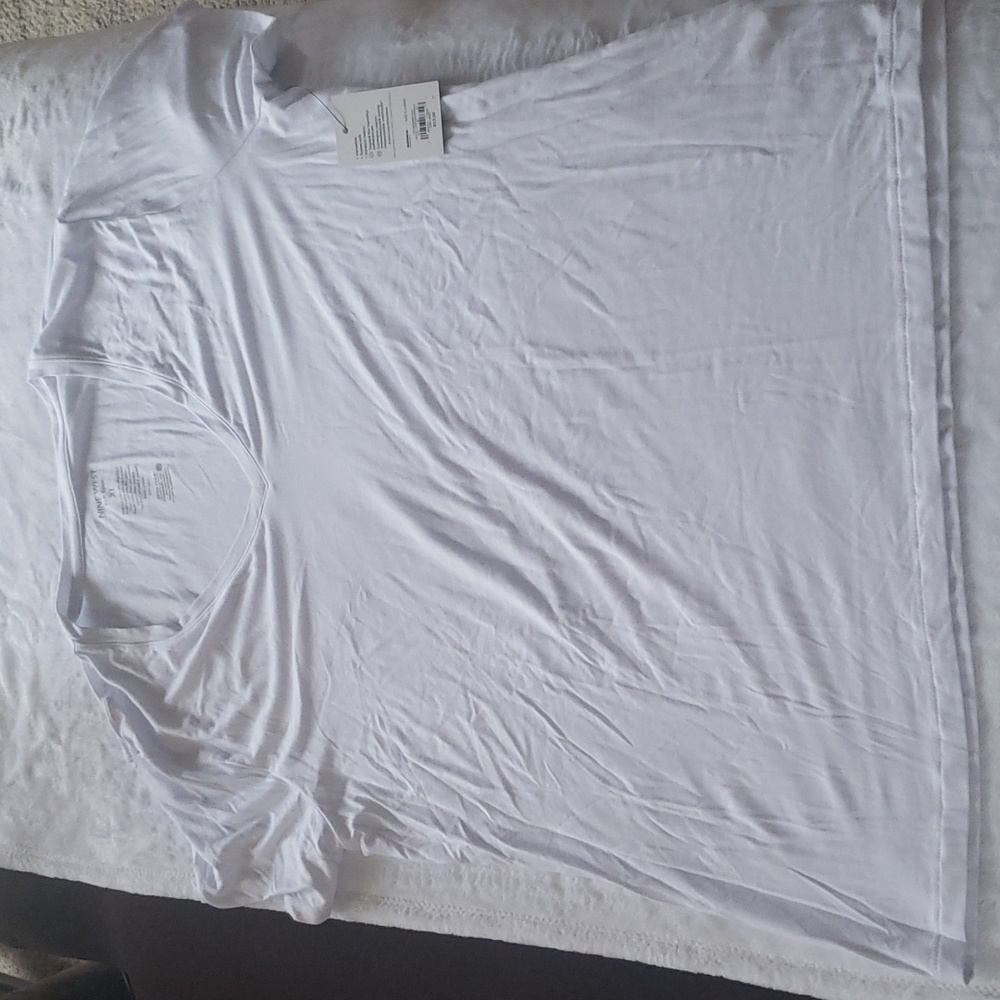 Nine West T-shirt short and elbow sleeve, XL white  and cream peachy color New